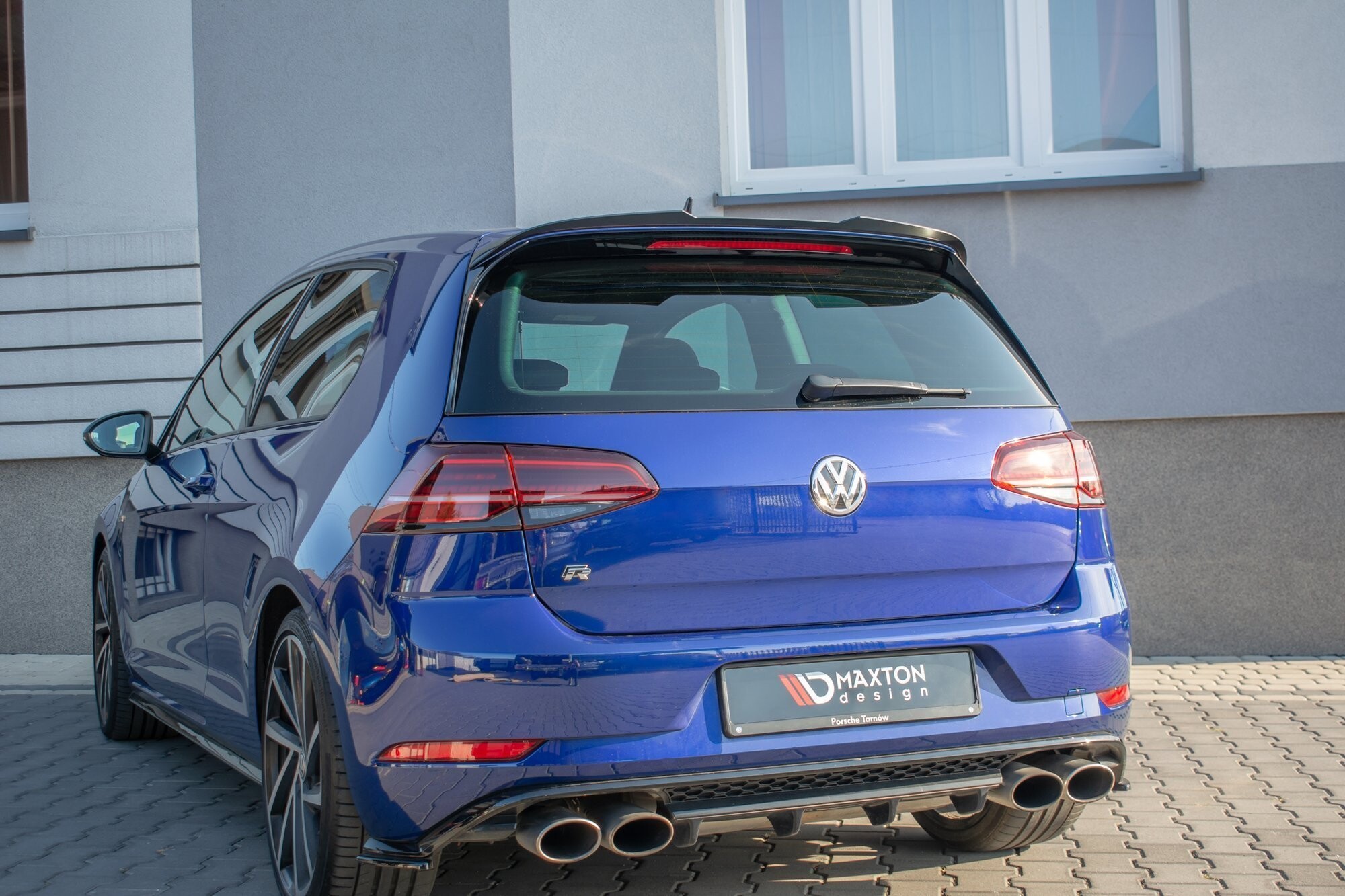 Maxton Design Spoiler CAP V.2 für Volkswagen Golf 7 / 7 Facelift R / R-Line / GTI  schwarz Hochglanz