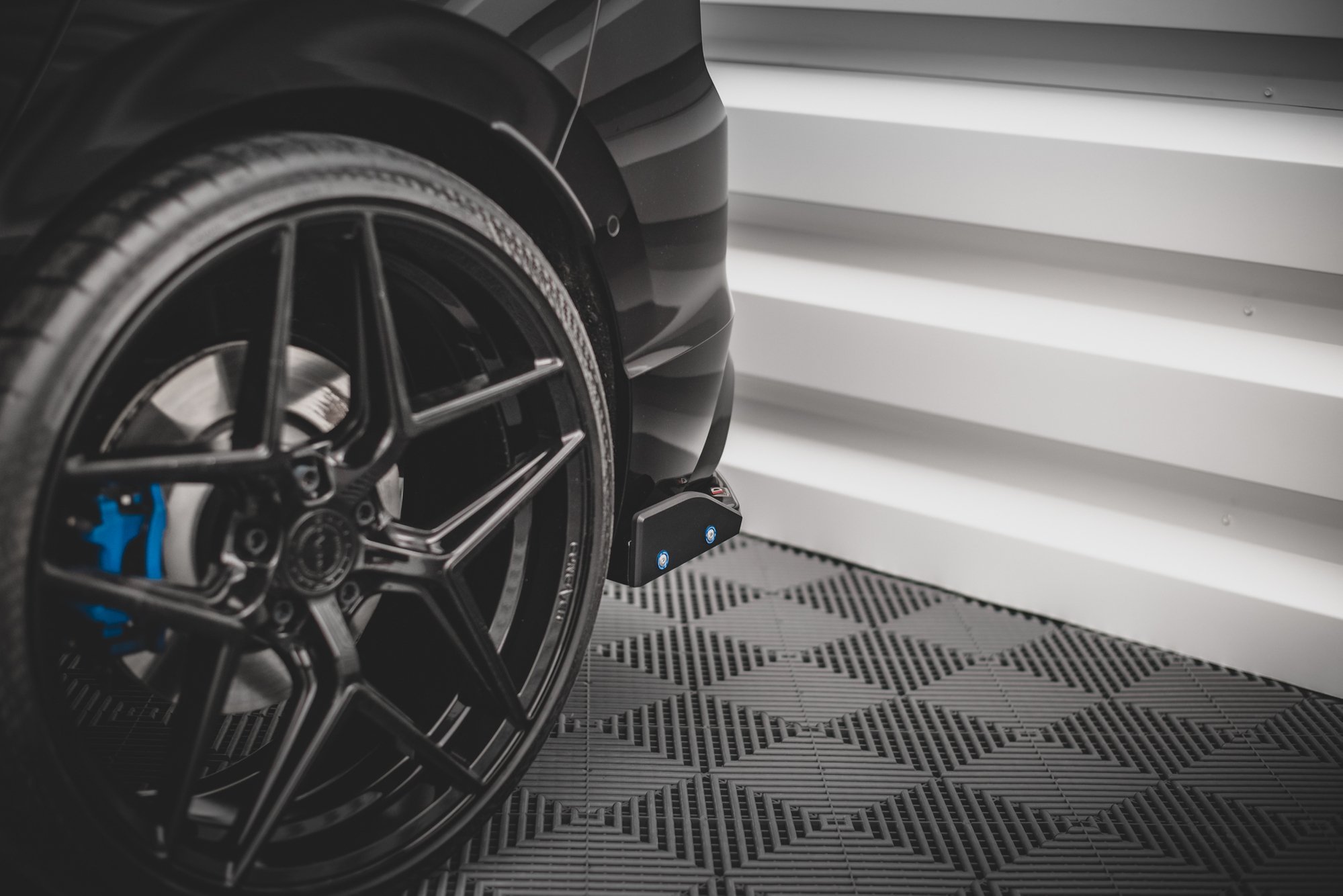 Maxton Design Heck Ansatz Flaps Diffusor V.2 +Flaps für Volkswagen Golf R Mk8 Maxton Design Heck Ansatz Flaps Diffusor V.2 +Flaps für Volkswagen Golf R Mk8