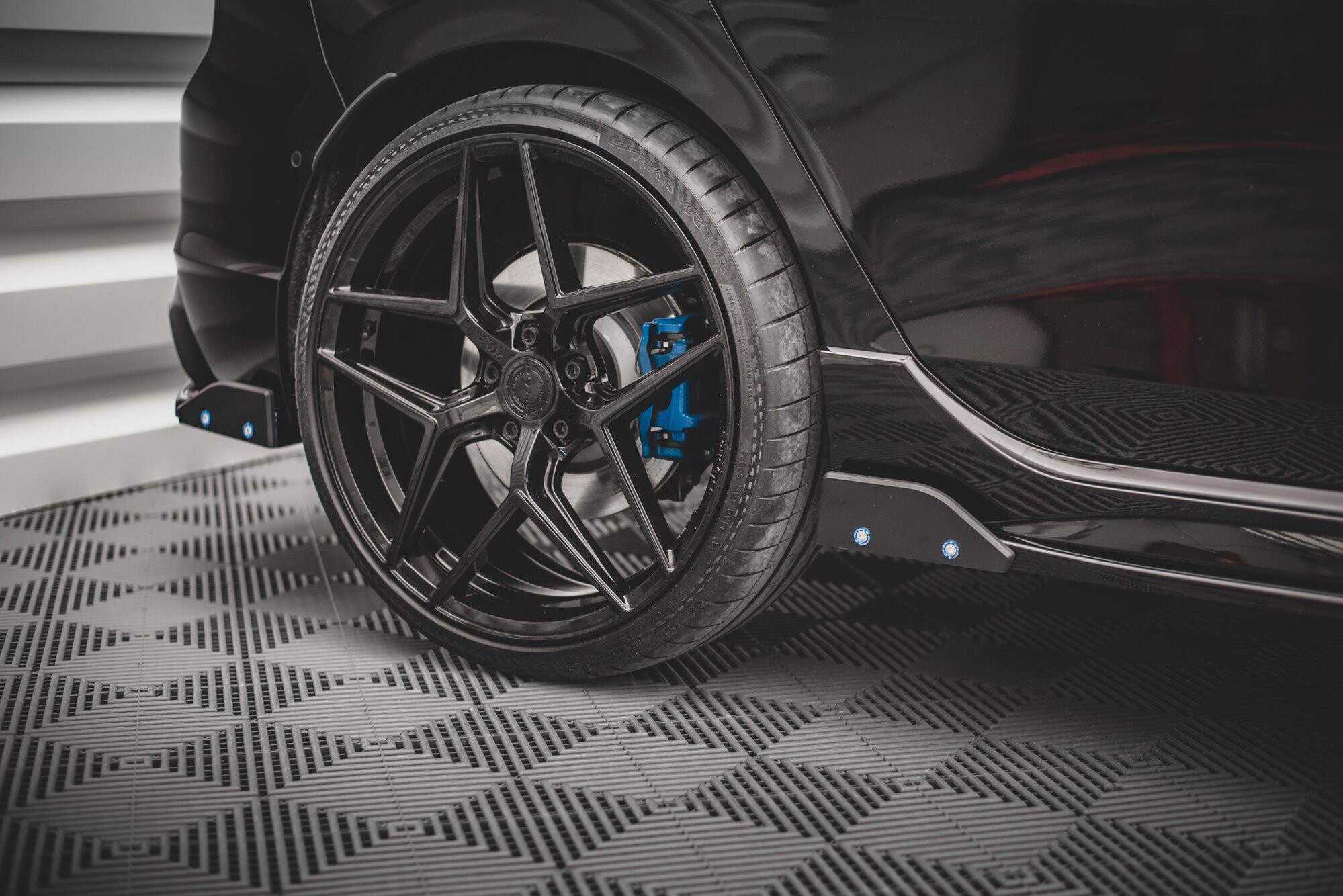 Maxton Design Heck Ansatz Flaps Diffusor V.2 +Flaps für Volkswagen Golf R Mk8 Maxton Design Heck Ansatz Flaps Diffusor V.2 +Flaps für Volkswagen Golf R Mk8